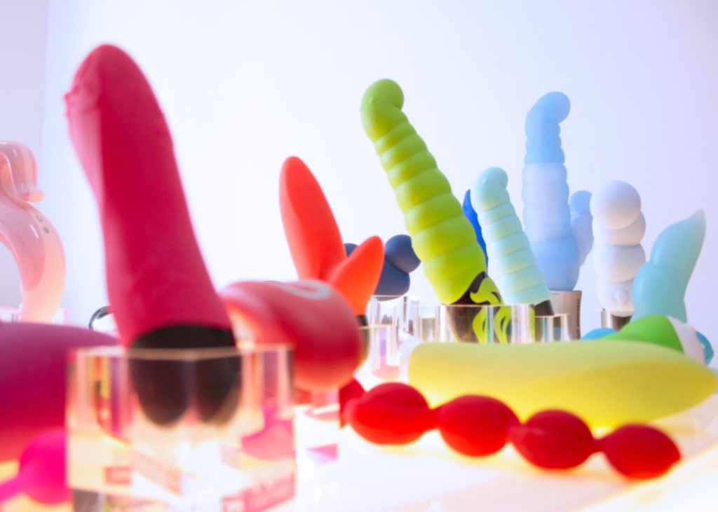 sexleksaker sverige sexleksak rea vibrator dildo penis klitoris